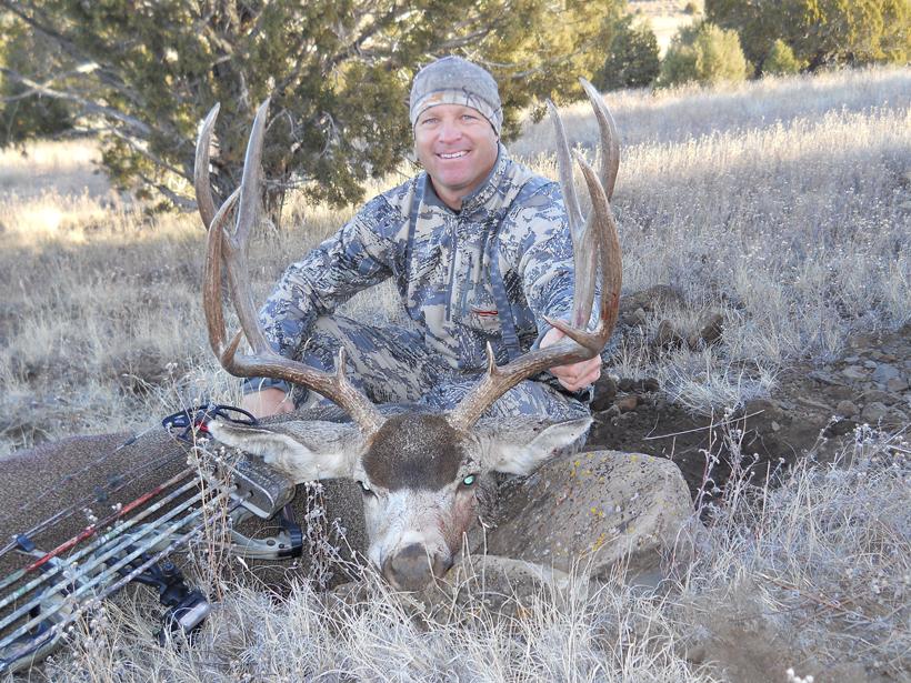 Pat loescher 2010 archery late arizona mule deer