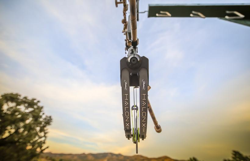 Mathews halon x comp bow at archery range