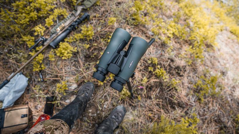 Vortex diamondback hd 15x56 binoculars above_0