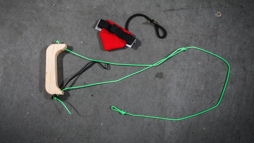 Right release training aid for target panic